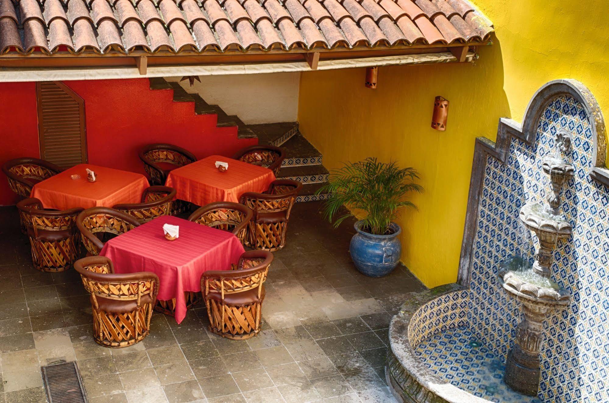 Hostal De Maria Guadalajara Exterior photo